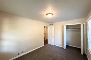 3040 Barksdale Cir, East Point, GA 30344 - Photo 15