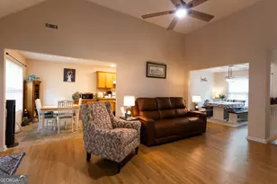 325 Clearbrook Dr, Covington, GA 30016 - Photo 9