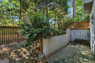 1536 Oak Grove Rd, Decatur, GA 30033 - Photo 29