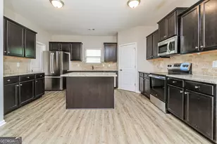 403 Westridge Cir, Dallas, GA 30132 - Photo 9