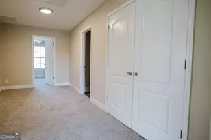 108 Bradley Cir, Barnesville, GA 30204 - Photo 17