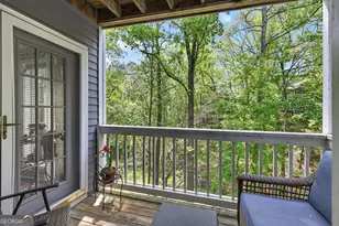 1202 Gettysburg Pl, Sandy Springs, GA 30350 - Photo 23