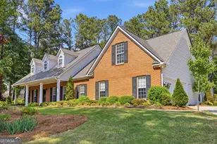 45 Hillsborough Ct, Sharpsburg, GA 30277 - Photo 1