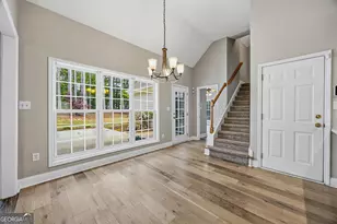 45 Hillsborough Ct, Sharpsburg, GA 30277 - Photo 11