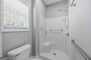 45 Hillsborough Ct, Sharpsburg, GA 30277 - Photo 21