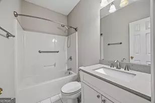 45 Hillsborough Ct, Sharpsburg, GA 30277 - Photo 23