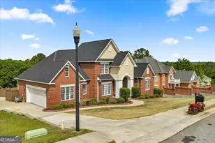 168 McClain Cir, Macon, GA 31216 - Photo 9