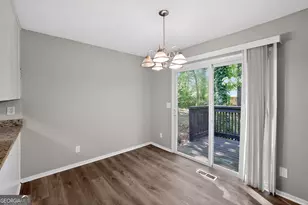 5007 Hickory Oak Ct, Stone Mountain, GA 30088 - Photo 11