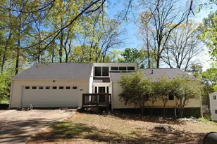 5007 Hickory Oak Ct, Stone Mountain, GA 30088 - Photo 3
