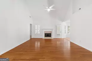 295 Cloverwood Dr, Fayetteville, GA 30215 - Photo 9