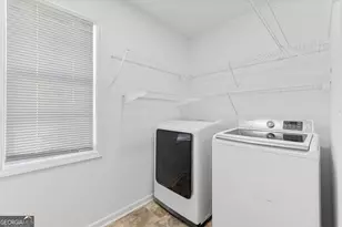 295 Cloverwood Dr, Fayetteville, GA 30215 - Photo 19