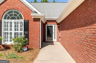 295 Cloverwood Dr, Fayetteville, GA 30215 - Photo 5