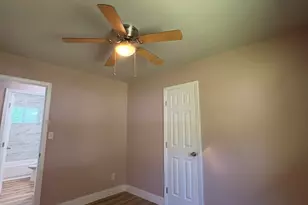 285 Queen Helen Ln, Jonesboro, GA 30236 - Photo 15
