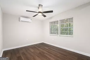 846 Mell Ct S E, Smyrna, GA 30080 - Photo 13