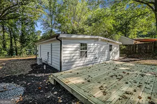 846 Mell Ct S E, Smyrna, GA 30080 - Photo 17
