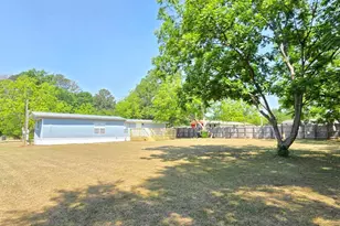 956 Donaldson St, Metter, GA 30439 - Photo 33