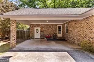 56 Surrey Trail SE, Rome, GA 30161 - Photo 3