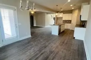 135 Sams Dr, Guyton, GA 31312 - Photo 9