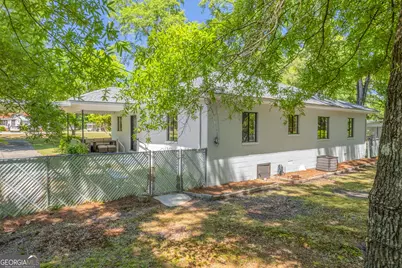 826 E McCarty Street, Sandersville, GA 31082 - Photo 15