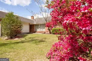 221 Marion St, Blackshear, GA 31516 - Photo 17