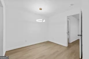 204 Berkeley Woods Dr, Duluth, GA 30096 - Photo 23