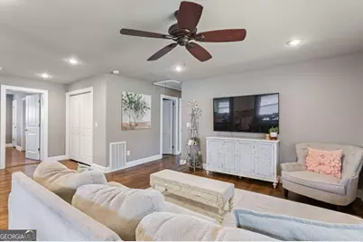 852 Frances Drive SE, Smyrna, GA 30080 - Photo 3