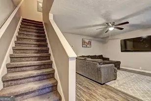 8424 Carlington Ln, Jonesboro, GA 30236 - Photo 17