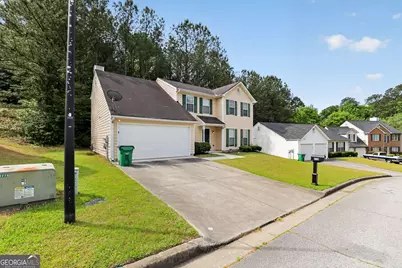 2729 Cedar Trace Drive, Ellenwood, GA 30294 - Photo 3