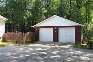 332 Wynterhall Dr, Griffin, GA 30224 - Photo 9