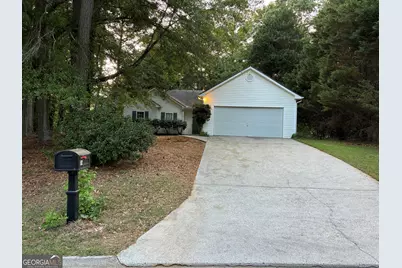 882 Whispering Way, Winder, GA 30680 - Photo 1