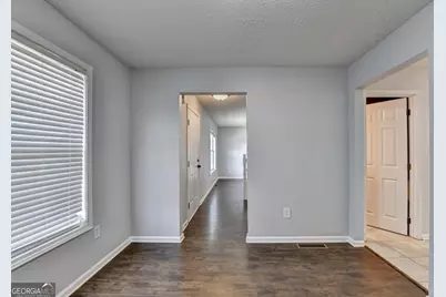 3270 Spincaster Way, Loganville, GA 30052 - Photo 7