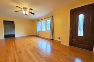 48 Leigh St, Commerce, GA 30529 - Photo 3