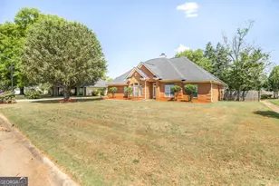 206 Rhett Ct, Warner Robins, GA 31088 - Photo 3