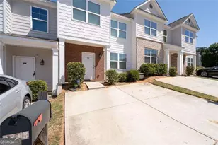 2813 Laurel Ridge Cir, Atlanta, GA 30344 - Photo 3