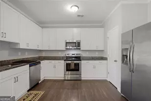 2813 Laurel Ridge Cir, Atlanta, GA 30344 - Photo 11