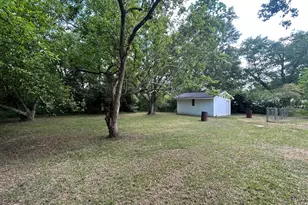 2552 Allan Way, Macon, GA 31206 - Photo 13