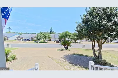 214 Huntington Pointe Drive, Thomasville, GA 31757 - Photo 3