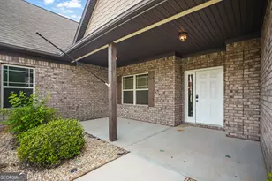 103 Huntington Way, Williamson, GA 30292 - Photo 3