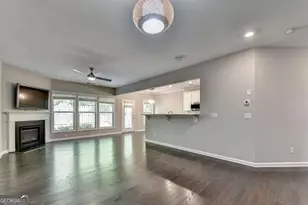 7245 Heritage Oak Ct, Cumming, GA 30040 - Photo 11