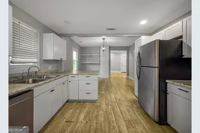 109 W 57th Street, Savannah, GA 31405 - Photo 19