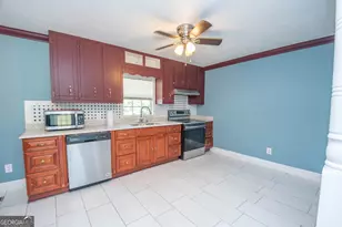 420 Henson Cir, Carrollton, GA 30117 - Photo 7