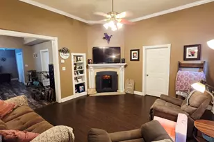 225 N Kennedy St, Metter, GA 30439 - Photo 7