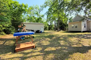 225 N Kennedy St, Metter, GA 30439 - Photo 3