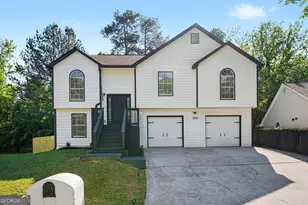 7002 New Dale Rd, Rex, GA 30273 - Photo 3