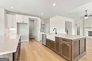 704 Inman Rd, Fayetteville, GA 30215 - Photo 13