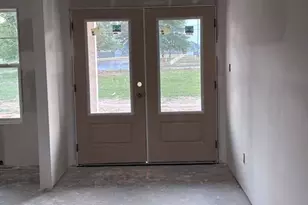704 Inman Rd, Fayetteville, GA 30215 - Photo 5