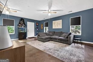 40 Austin Woods Dr, Senoia, GA 30276 - Photo 15