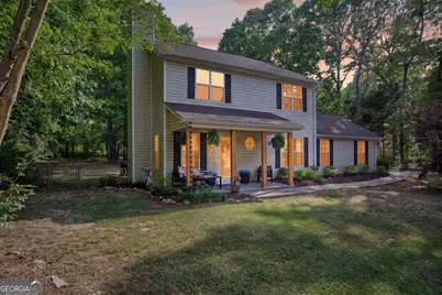 40 Austin Woods Drive, Senoia, GA 30276 - Photo 1
