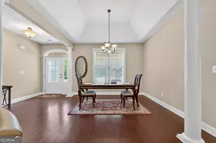 127 Lambdin Cir, Barnesville, GA 30204 - Photo 9