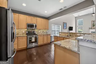 7852 Keepsake Ln, Flowery Branch, GA 30542 - Photo 13